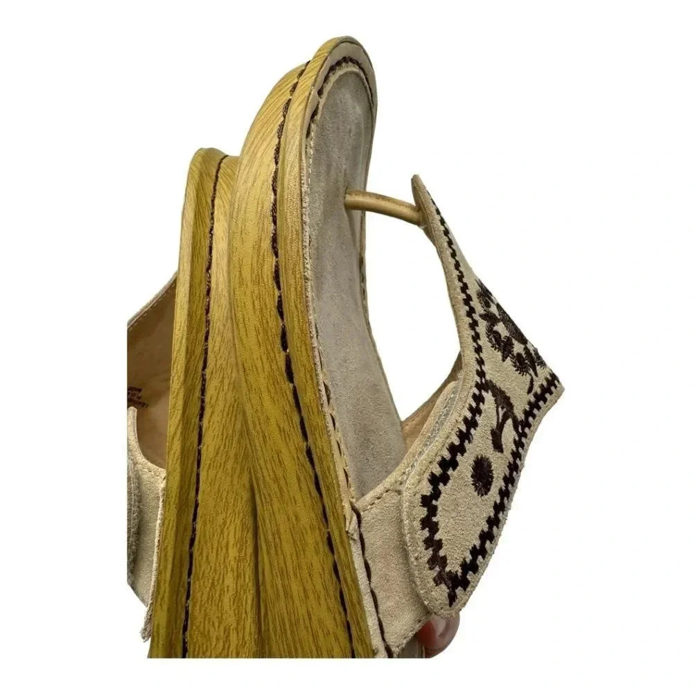 Alegria Vanessa Mandala Natural Leather Sandal - Picture 10 of 10